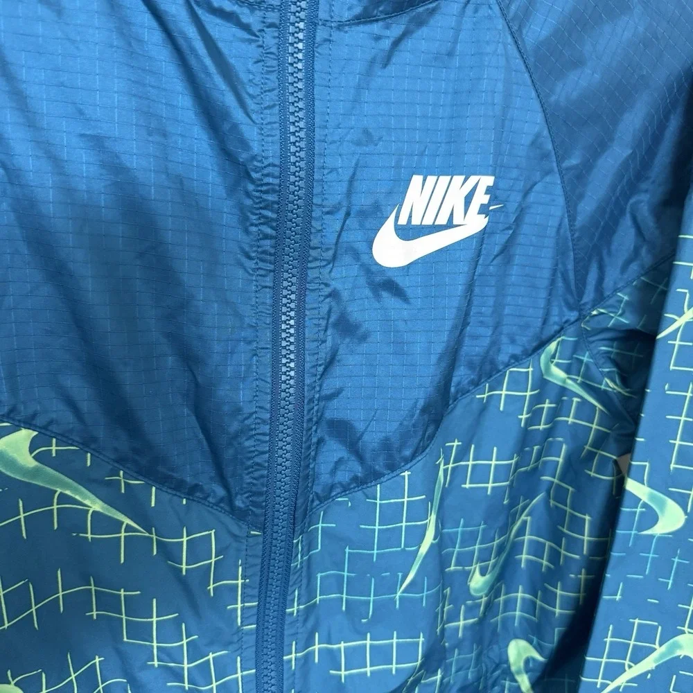 Nike Boys Large Blue Logo Loose Fit Hooded Lightweight Rain Jacket Full Zip Up